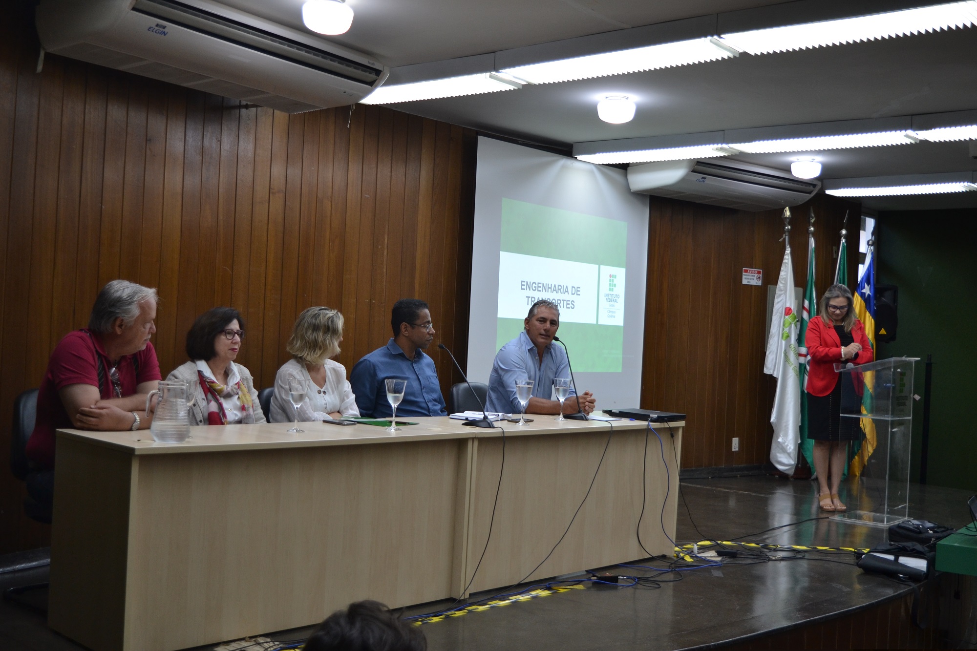 Abertura da Roda de Conversa: Cidades e Mobilidade – Reflexões foi realizada na manhã desta terça-feira,19, no auditório Demartin Bizerra, no Câmpus Goiânia.